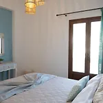 Villa Village *
