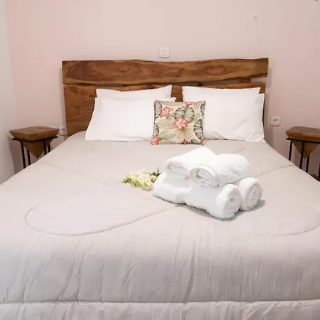 Vila Traditional Village Apartment, Naxos Koronos