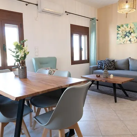 Traditional Village Apartment, Naxos Koronos